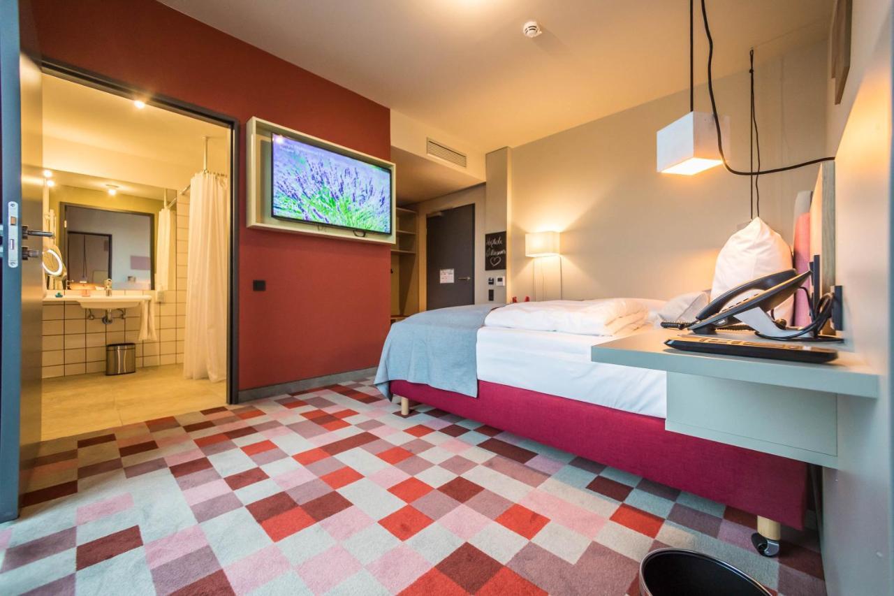 Hotel Einsmehr Аугсбург Екстериор снимка
