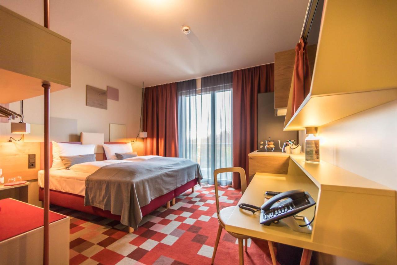 Hotel Einsmehr Аугсбург Екстериор снимка