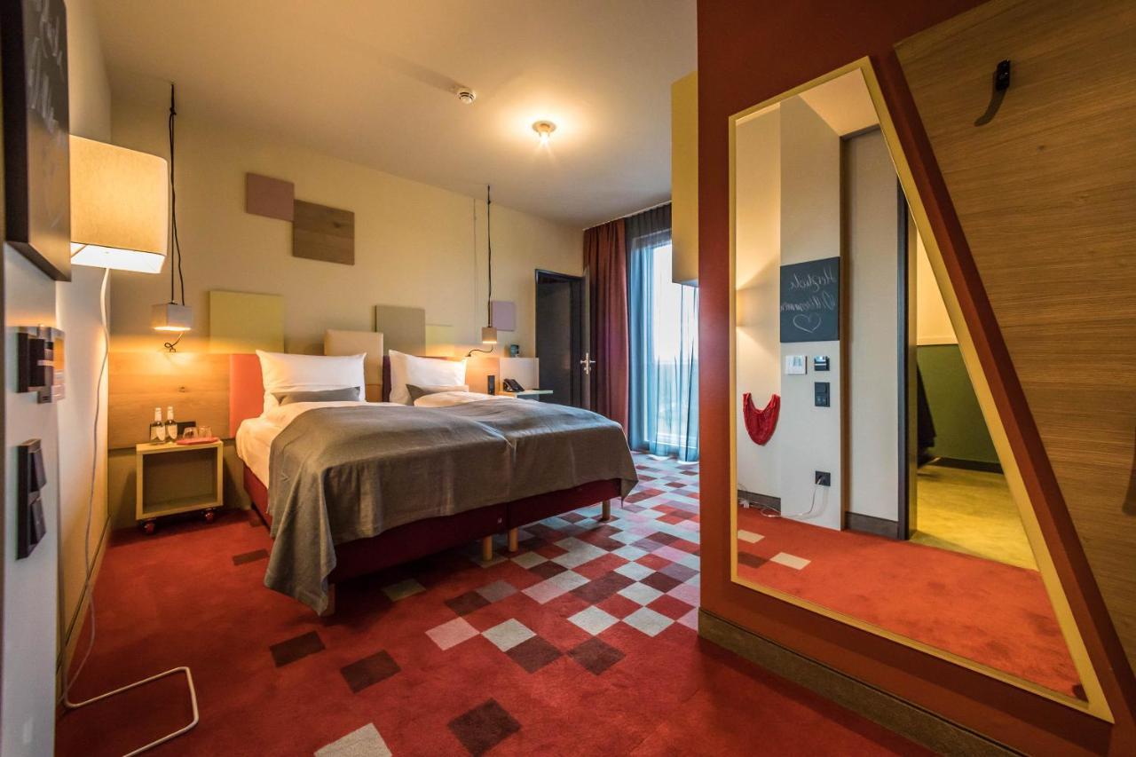 Hotel Einsmehr Аугсбург Екстериор снимка